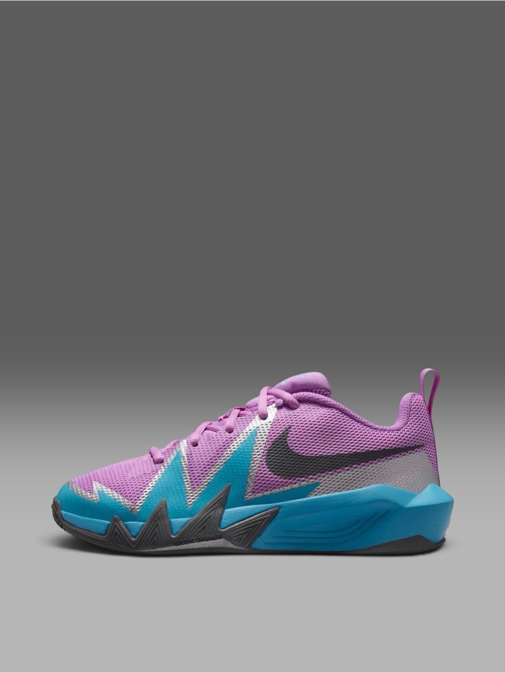 Nike S.T. Dynamite (Grade School / Big Kid) Size 4Y Brand New